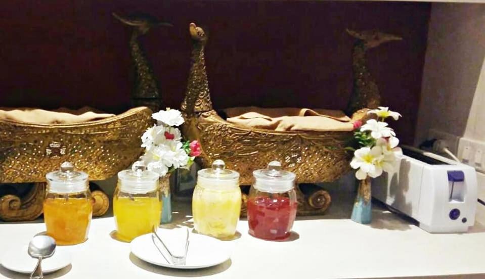 Khuang Singh Residence & Hotel Chiangmai Chiang Mai Buitenkant foto